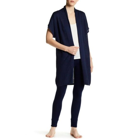 New UGG cream tie close short sleeves cardigan - Picture 11 of 11